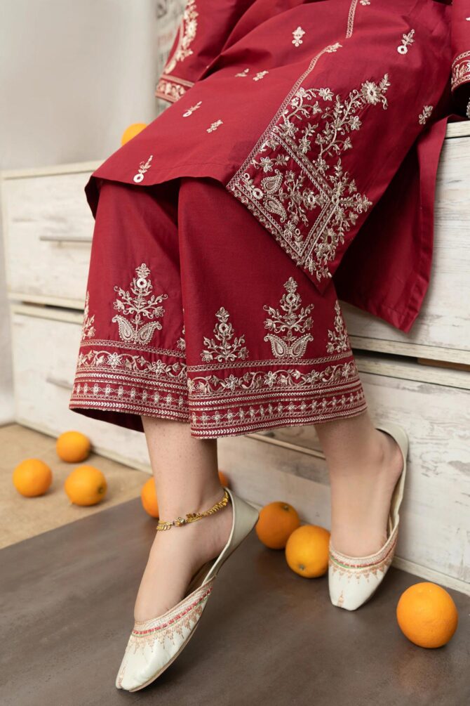 3 Pieces - Embroidery Lawn Suit - Red